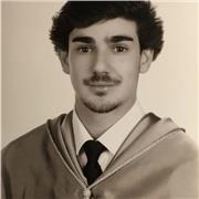 ¡Hola a todos/as! Soy un joven de 23 años, graduado en Magisterio de Educación Primaria. Poseo experiencia en colegio con aulas de más de 20 alumnos, concretamente en el Colegio Montessori